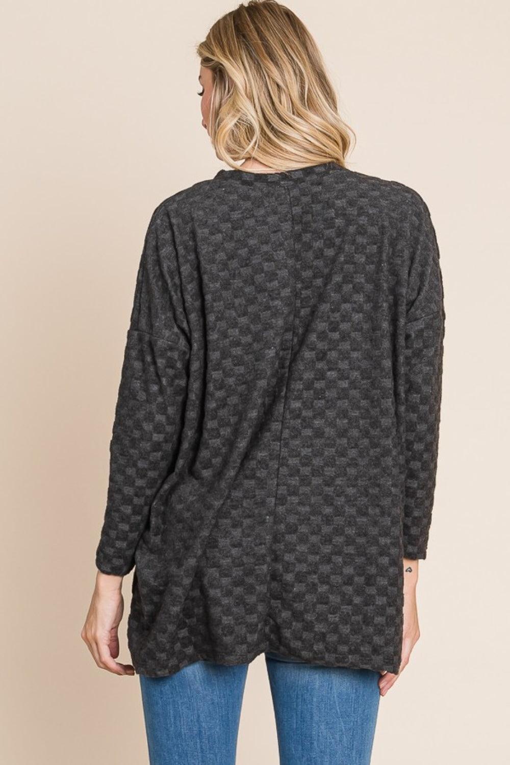 BOMBOM Checkered Long Sleeve V-Neck T-Shirt - Divasha